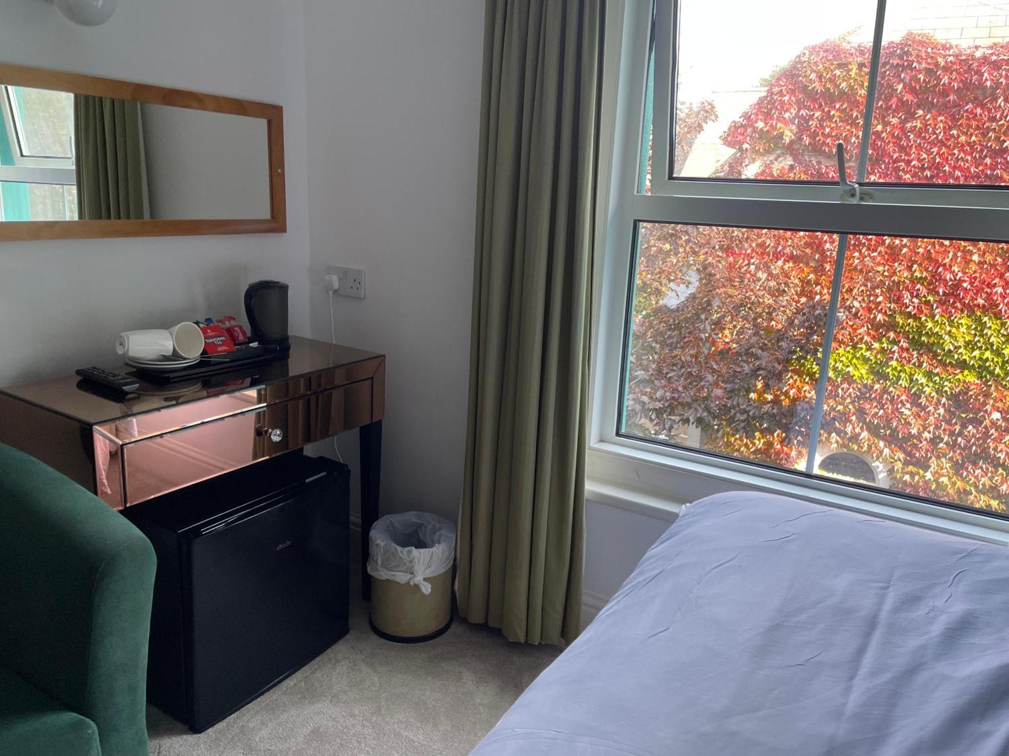 Keats Green Hotel Shanklin Exteriör bild