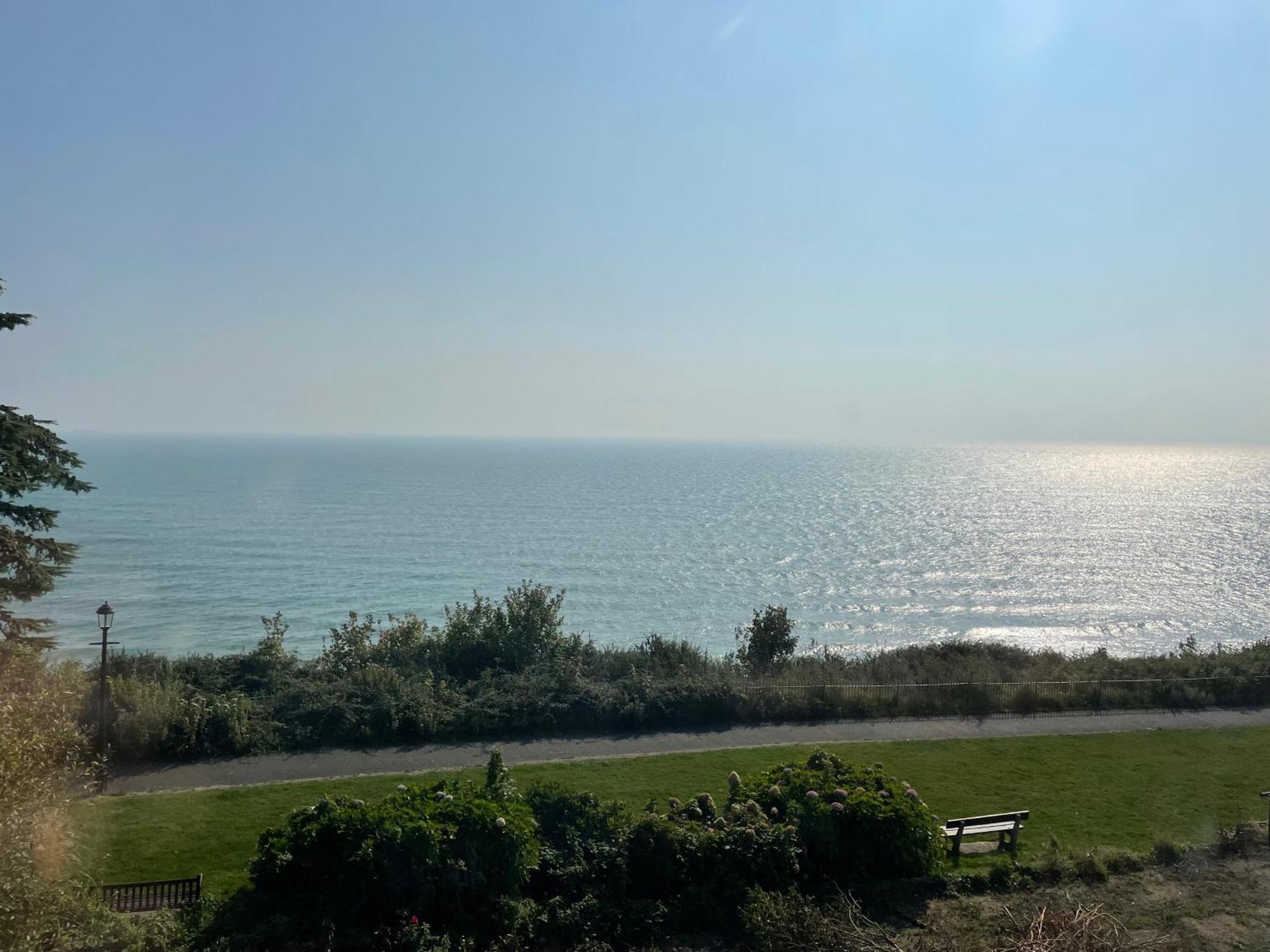 Keats Green Hotel Shanklin Exteriör bild